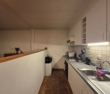 Centraal gelegen appartement met 2 slaapkamers. - Foto 1