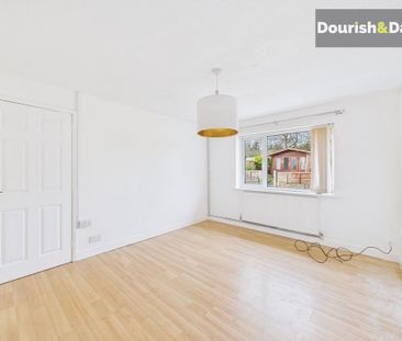 3 bedroom semi-detached bungalow to rent - Photo 6