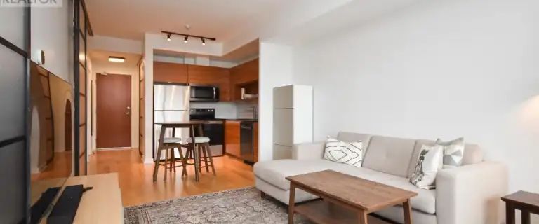 1206 - 324 LAURIER AVENUE | 1206 - 324 LAURIER AVENUE, Ottawa - Photo 1