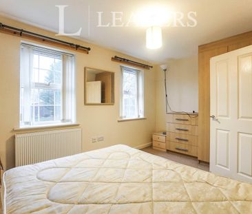 4 bedroom house to rent Bandy Fields Place, Salford, M7 - Photo 1