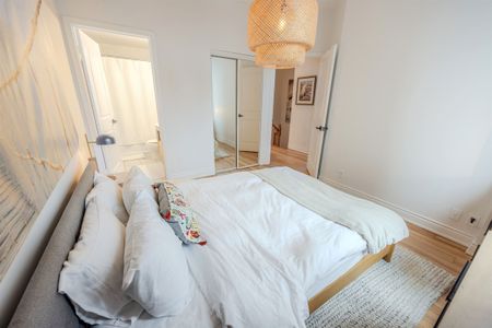 For Lease - 90 Absolute Avenue Unit# TH-115, Mississauga, Ontario - Photo 3