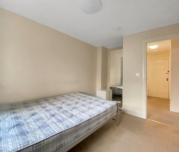 Flat 2 25a London Road, OX3 7RE, Oxford - Photo 1