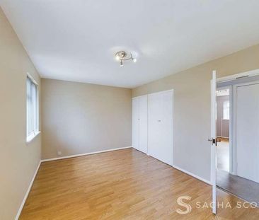 East Street, Epsom, KT17 - Photo 2