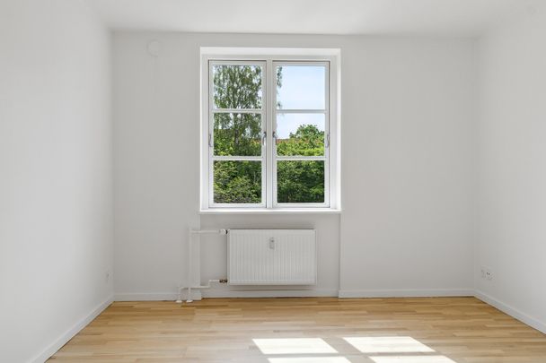 Lys 3-værelses på Kolonivej - med elevator! - Foto 1