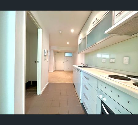 307/9 Paxtons walk, Adelaide, SA 5000 - Photo 3