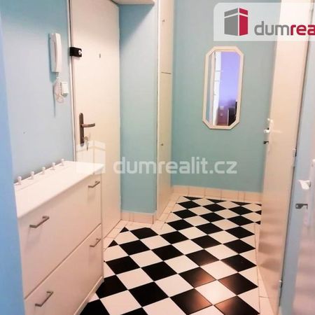 Pronájem bytu 1+1 38 m2 - Photo 4