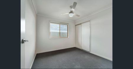 Spacious Modern Family Home with Huge Backyard - Photo 5