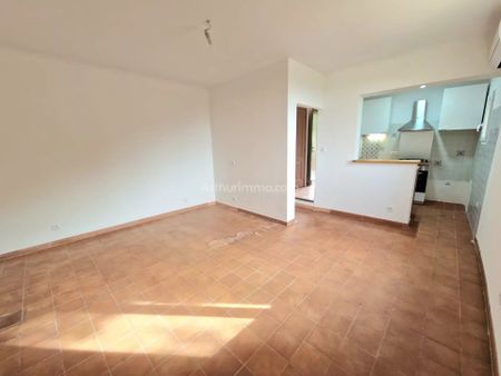 Location Appartement 2 pièces 39 m2 à Draguignan - Photo 5