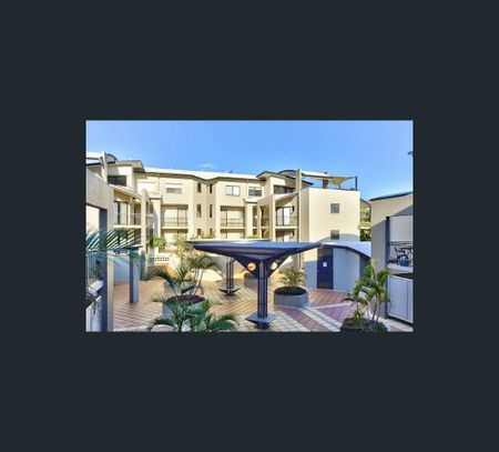 2/191 Norman Ave, Norman Park, Qld 4170 - Photo 2