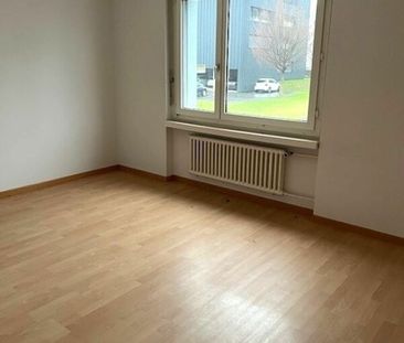 Ihre wundervolle neue Wohnung - in ruhigem Quartier mit hellen Räum... - Photo 3