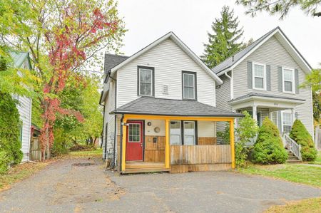 For Lease - 96 Dixon Drive, Quinte West, Ontario - Photo 5