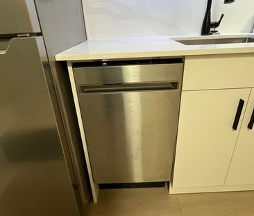 For Lease - 5 Edgewood Gardens Unit# Basement, Toronto, Ontario - Photo 1