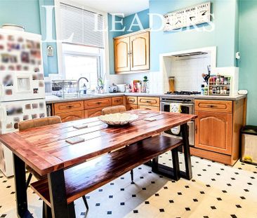 2 bedroom terraced house to rent - Photo 2