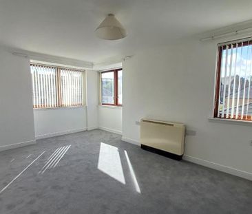 2 bed flat for rent in Roseburn - Photo 5