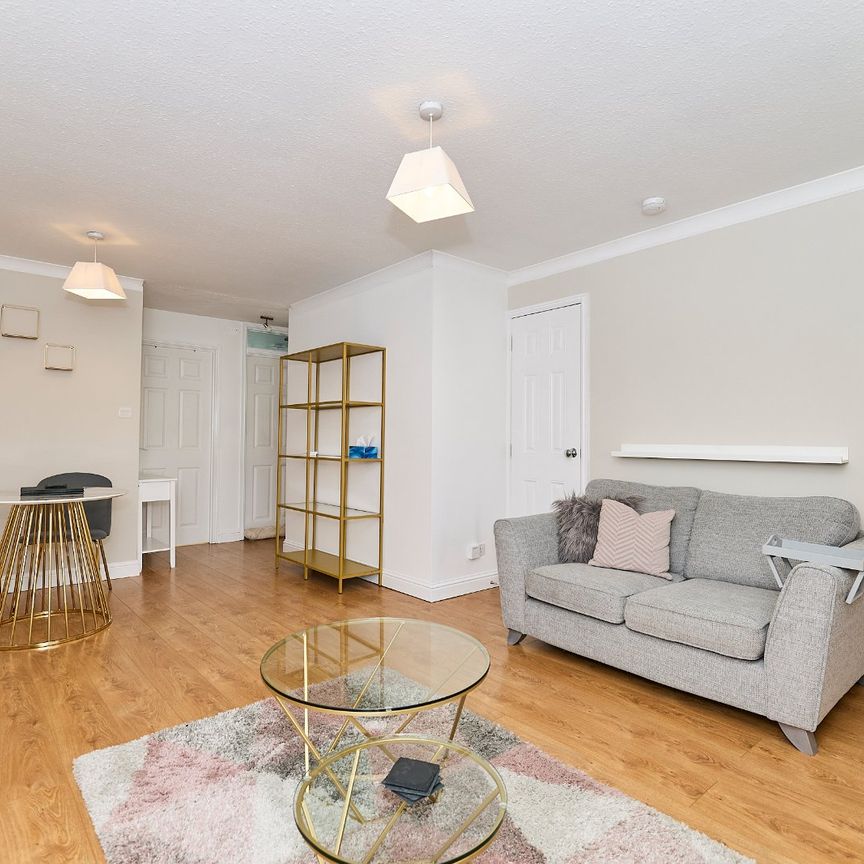 1 bedroom apartment to rent - Photo 1