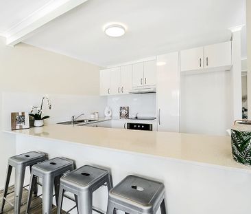 DREAM COAST UNIT IN ICONIC LOCATION - Photo 5