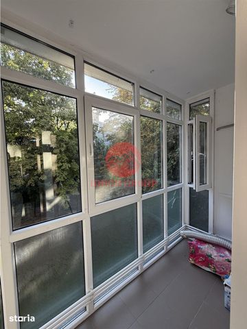 Apartament De Inchiriat 3 Camere, Semidecomandat, Zona Tomis 2 - Fotografie 2