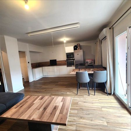 3 pièces - 53,38 m² - 2ème étage - Colocation non autorisée - Photo 3