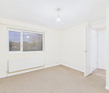 3 Bedroom Semi-detached - Photo 3