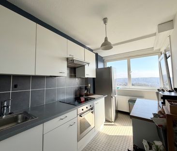 COINTE - APPARTEMENT MET 2 SLK., TERRAS, BALKON EN PARKING - Photo 6