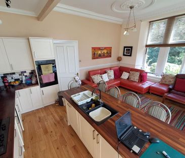 2 bedroom flat to rent - Photo 6