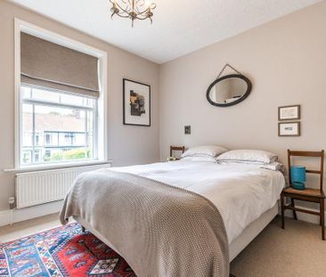 3 bedroom terraced house to rent - Photo 6
