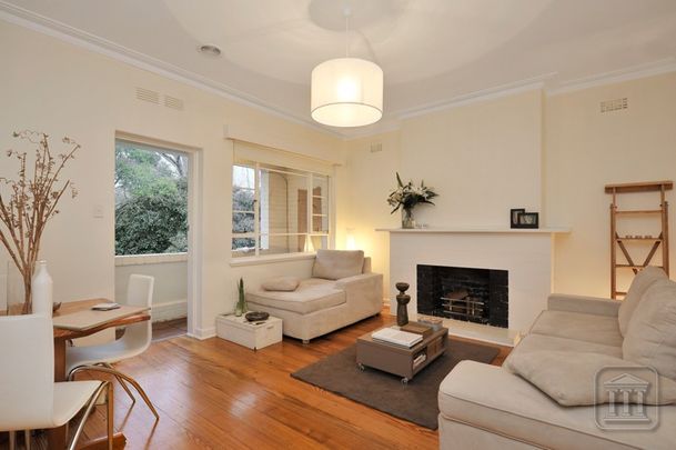 4/7 College Parade, Kew VIC 3101 - Apartment For Rent | Domain - Photo 1