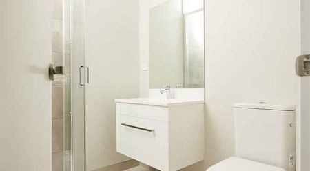 Modern One-Bedroom Townhouse in Prime Location - Photo 2