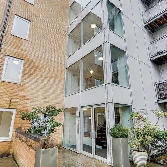 Storehouse Mews, Westferry, E14 - Photo 1