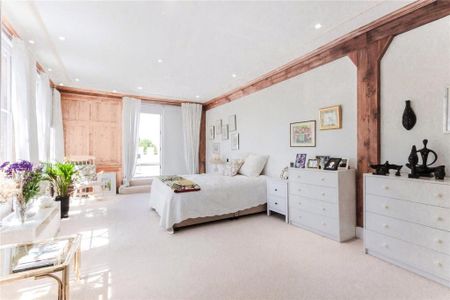 3 bedroom flat to rent - Photo 5