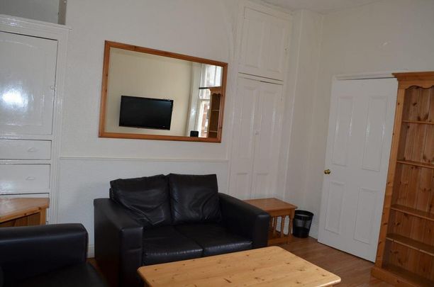4 bedroom maisonette to rent - Photo 1