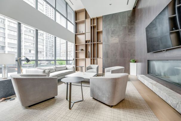 For Lease - 7 Grenville Street Unit# 2001, Toronto, Ontario - Photo 1