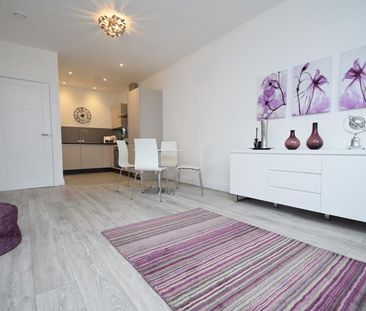 Clearview House, Pinner Road, Northwood, HA6 - Photo 2
