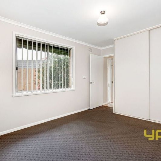 Central Beauty - Photo 1