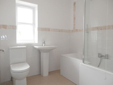 1 bedroom detached house to rent - Photo 5