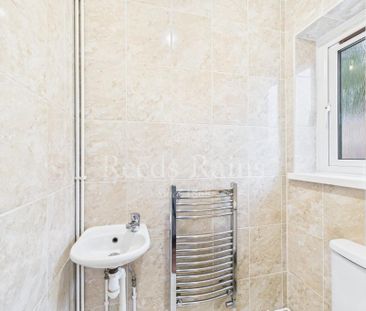 3 bedroom detached house to rent - Photo 5