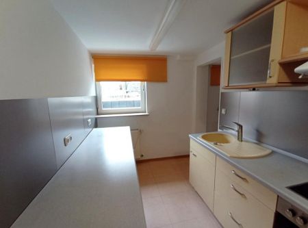 Helle 2,5-Zimmer-Wohnung mit großer Terrasse - Photo 2