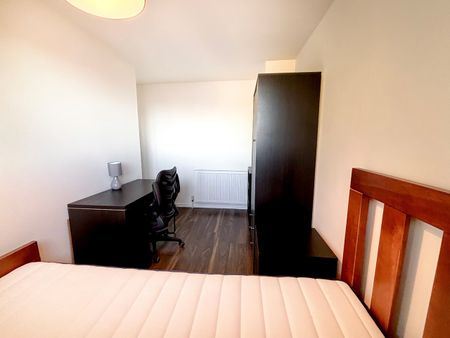 3 Bed Flat, Hatherley House, E17 - Photo 5