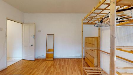 4 bedroom flat to rent - Photo 5