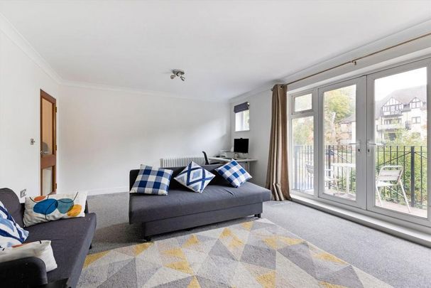 2 bedroom flat to rent - Photo 1