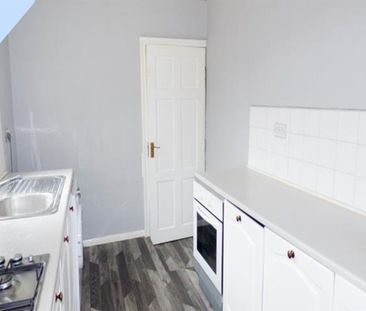 2 bed flat to rent in South Frederick Street, South Shields, NE33 - Photo 4