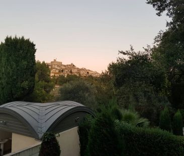 CAGNES SUR MER - 4 PIECES MEUBLE - PISCINE - PLACE DE PARKING - CAVE - Photo 4