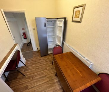 Newport Road, Cardiff - Photo 2