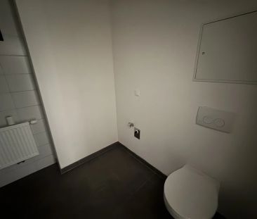 Geräumige 2-Zimmer Genossenschaftswohnung mit großzügiger Freifläch... - Photo 2