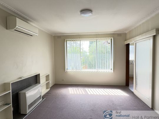 Prime Location Family Home - Photo 1