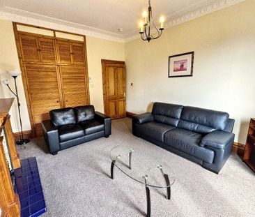 1 Bed, Flat - Photo 1
