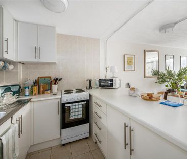 1 bedroom apartment to rent - Photo 6