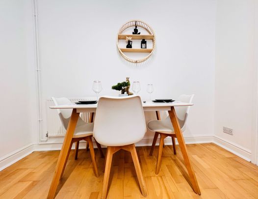 Lovely homely house share on St Helens Street, East Ipswich Bedroom 6 - Photo 1