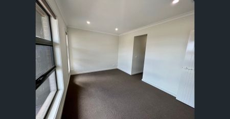 59 Ornament Avenue, Tarneit, Vic 3029 - Photo 2