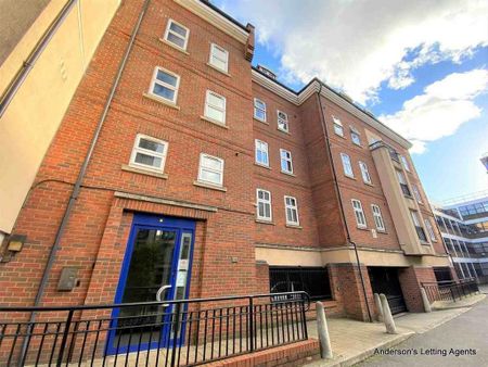 2 bedroom flat to rent - Photo 3